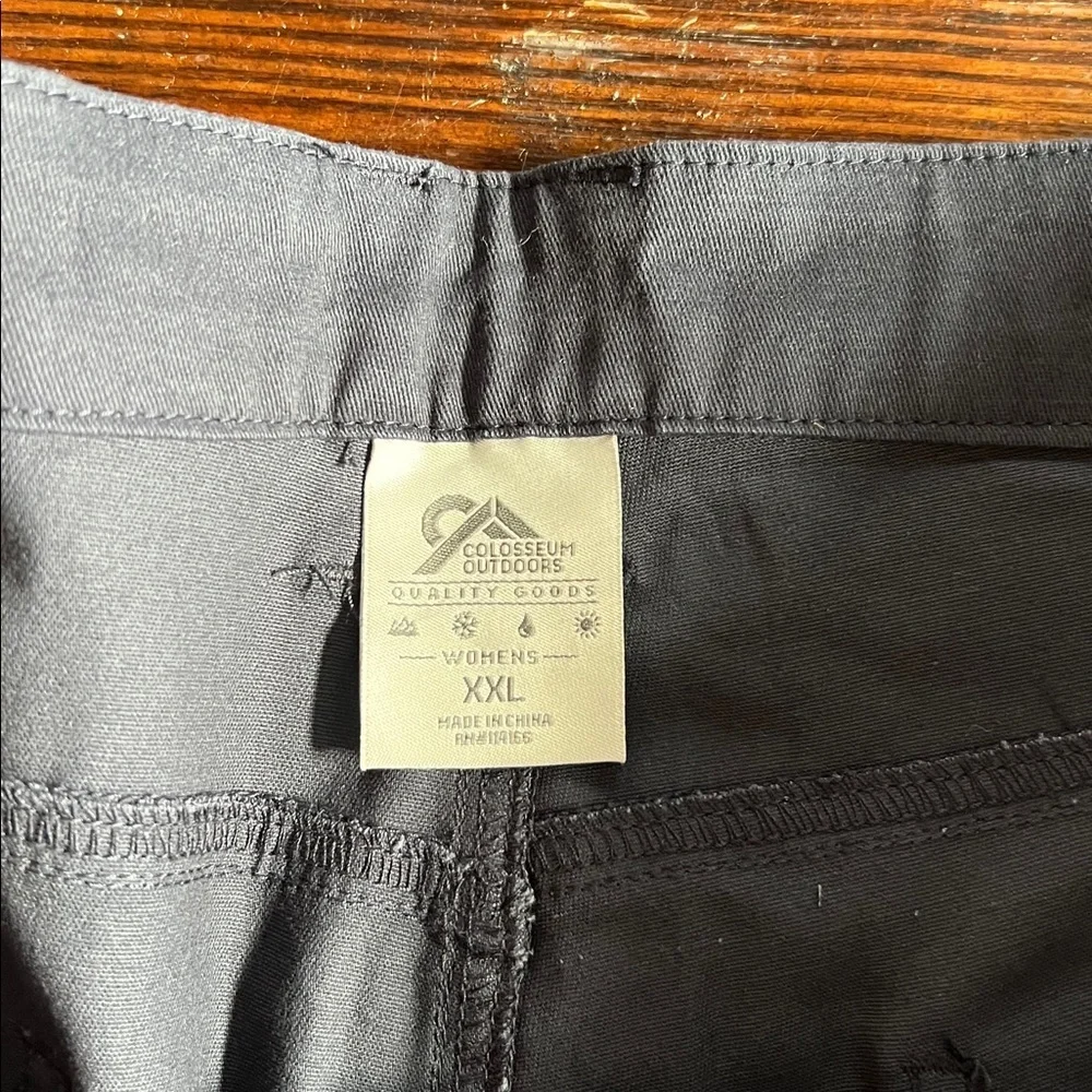 NWT Colosseum Outdoors Womens Shorts XXL - Picture 2 of 3